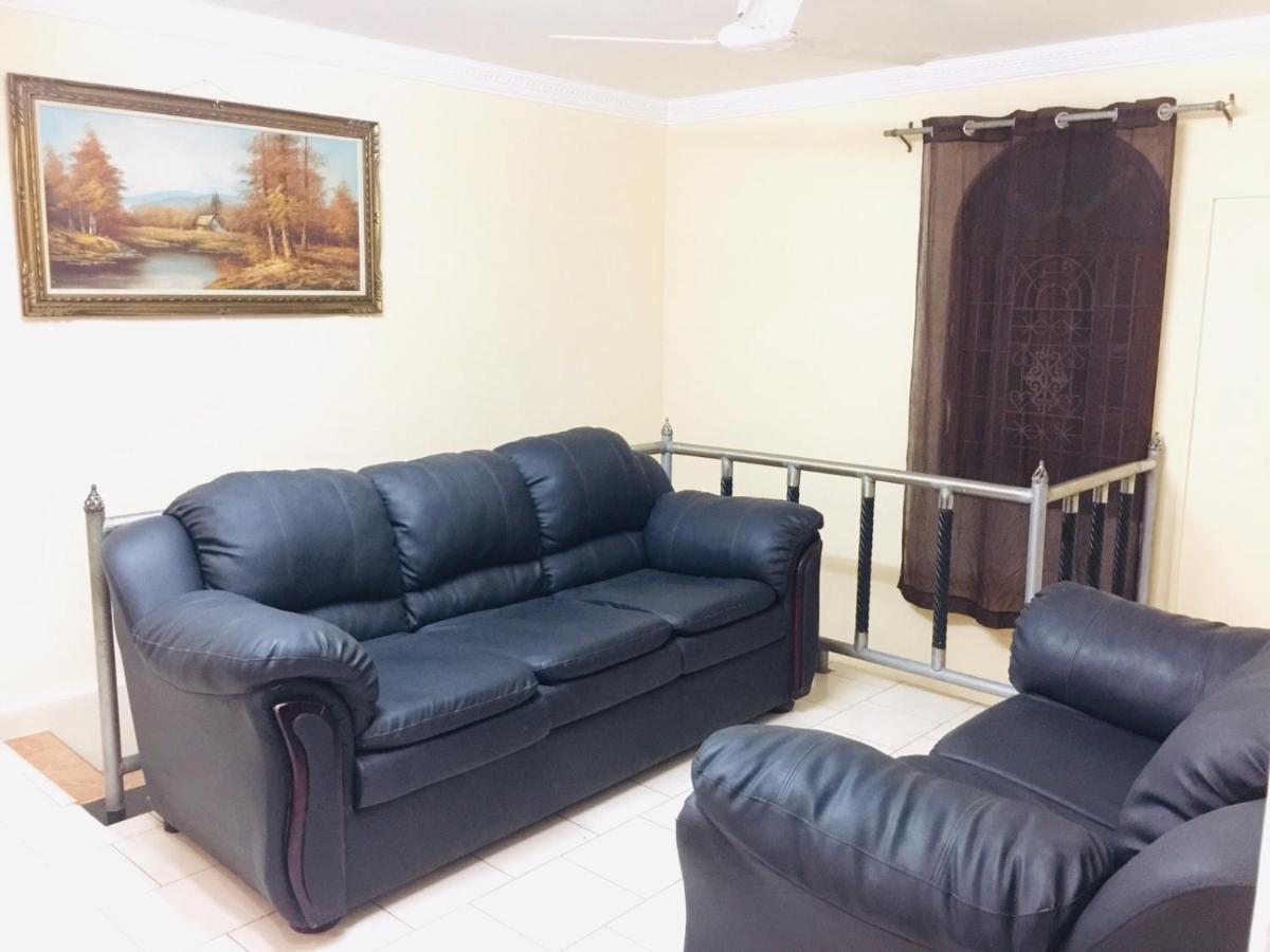Senthil Complex Hotel Джафна Екстериор снимка