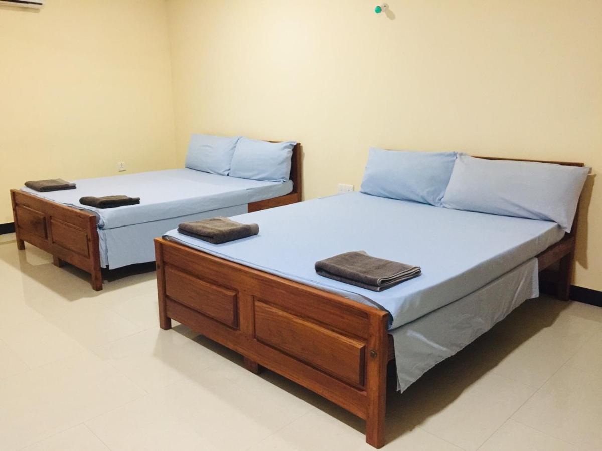 Senthil Complex Hotel Джафна Екстериор снимка